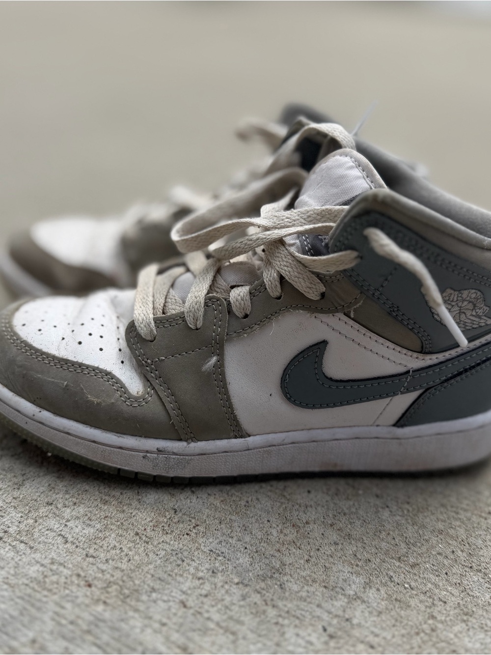 Nike Kids Mid-Top Sneakers in White and Gray